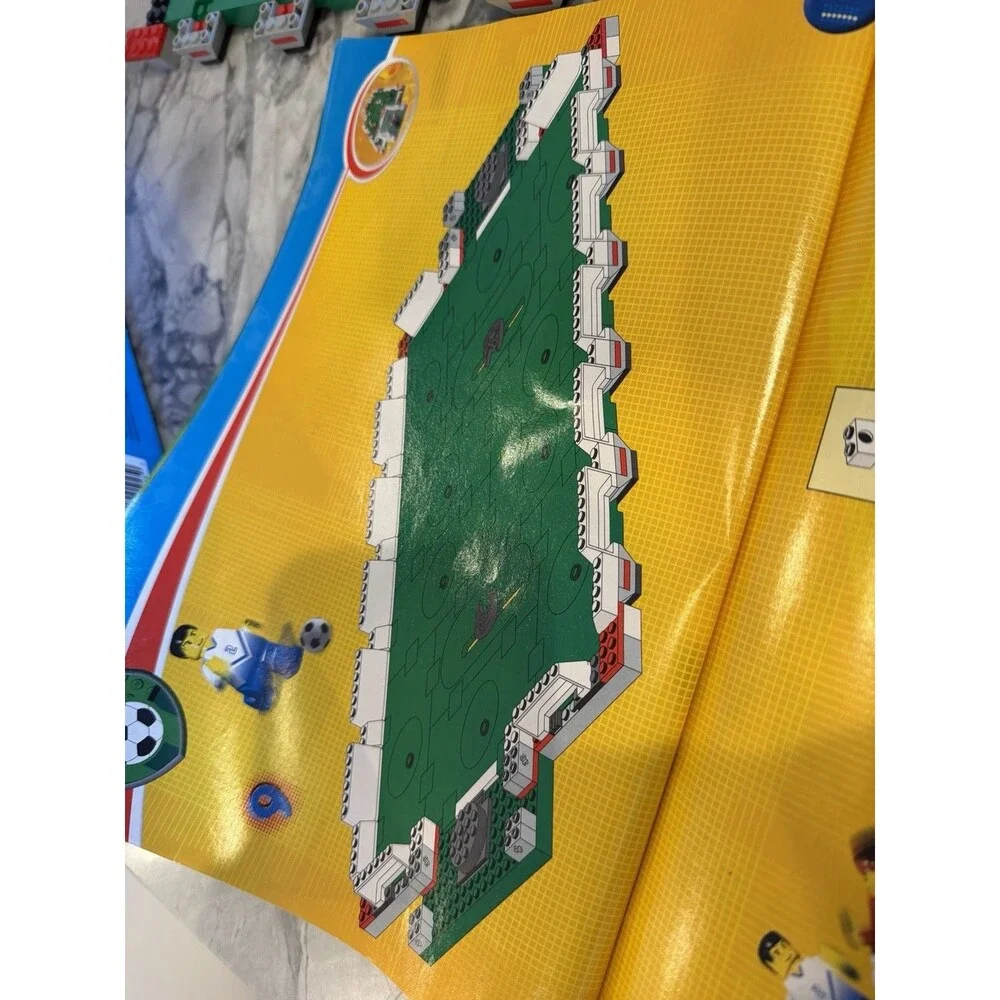 LEGO 3420 Championship Challenge II Soccer 2002 Incomplete 12 Minifigs Ball Nets